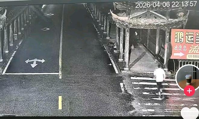 福建长汀一车辆坠河致5死,疑似新手女司机油门当刹车(组图) - 5