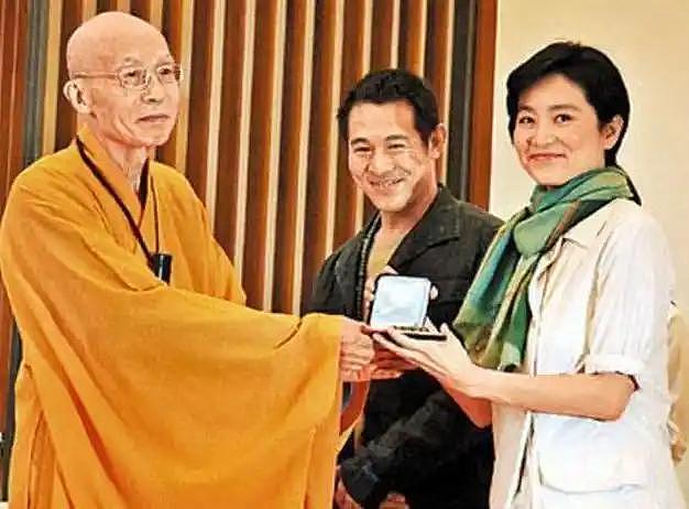 乱成一锅粥!释永信风波扯出多位女星,比王林“床上开光”还恶心(组图) - 9