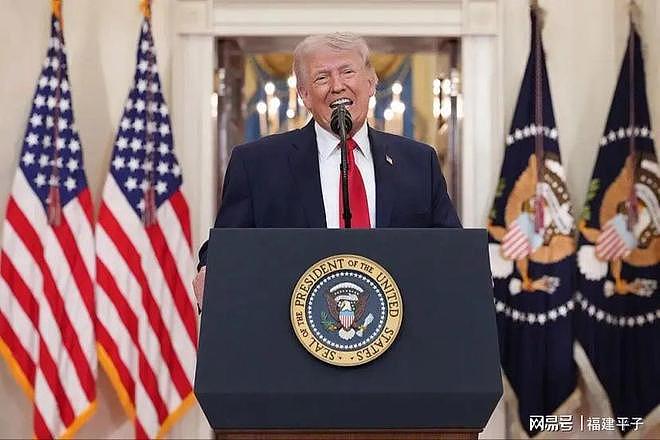 支持率下降，特朗普被催下台，美国新总统浮现，对华态度更强硬（图） - 1
