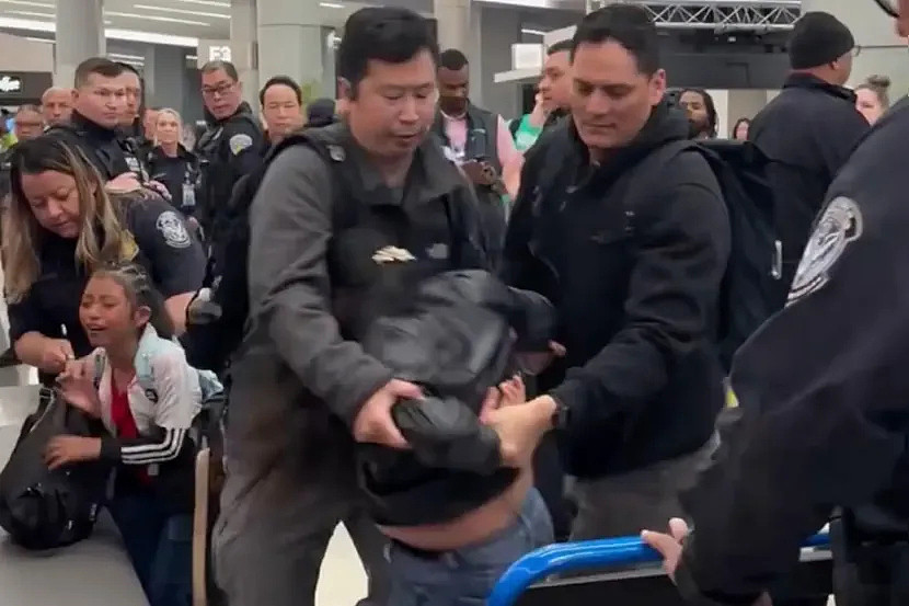 华人女子登机口直接带走！TSA被曝偷偷向ICE“告密”，超800人被抓！3万乘客信息泄露（组图） - 5