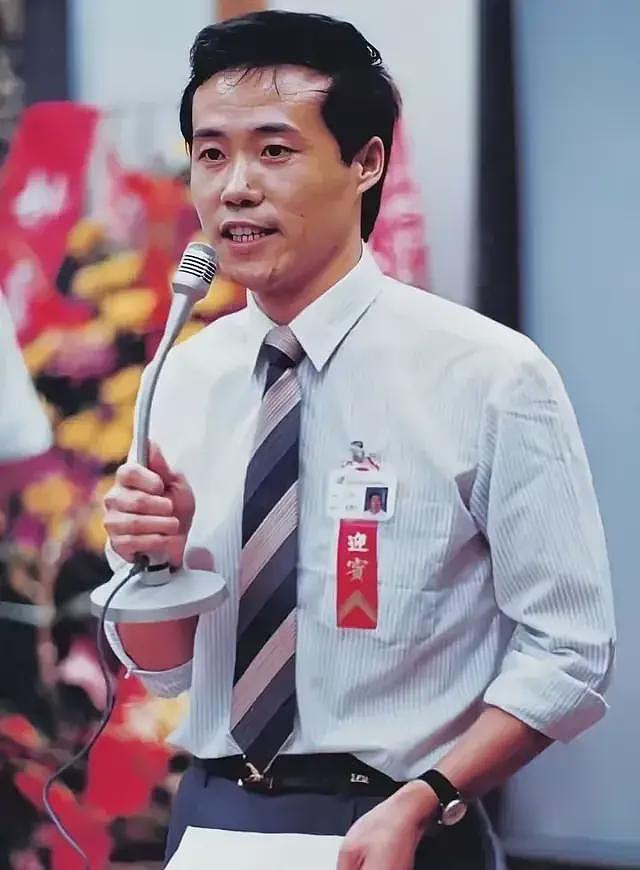 王石“被失联”不辟谣？万科藏着什么大瓜（组图） - 4