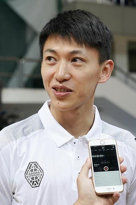颜值比杨鸣帅，球技不输易建联，他37岁身家过亿，CBA现役常青树（组图） - 9