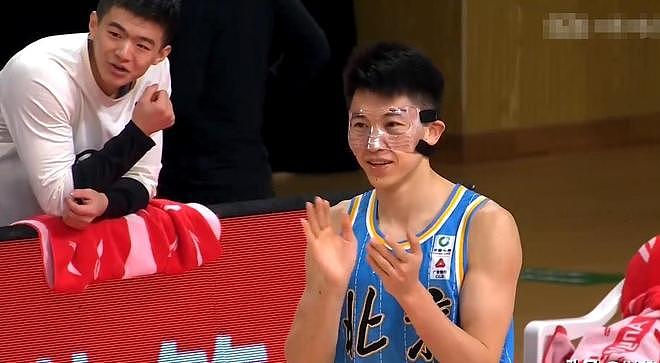 颜值比杨鸣帅，球技不输易建联，他37岁身家过亿，CBA现役常青树（组图） - 12