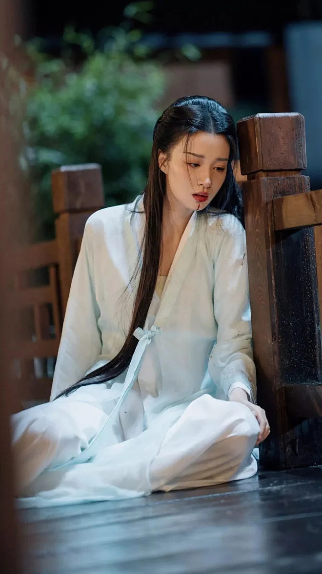 一周内4位女星因病就医!熬夜与过度减脂惹祸(组图) - 18