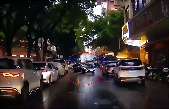 广东逆行堵路“路霸”后续:硬刚交警下场很惨,处罚结果大快人心(组图) - 2
