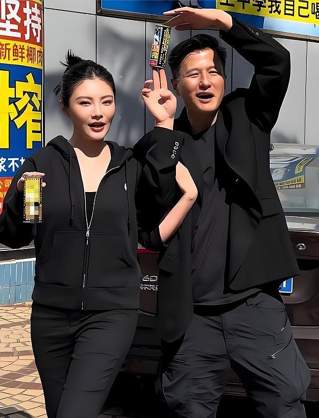 《妻子的浪漫旅行》曝嘉宾阵容,网友:该来的不来,不该来的来了(组图) - 13