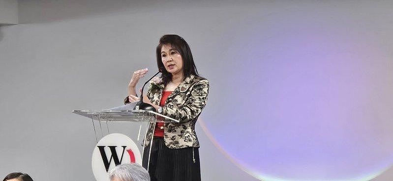 华人千万豪宅险被骗,幸亏她一句话指出蹊跷... - 1