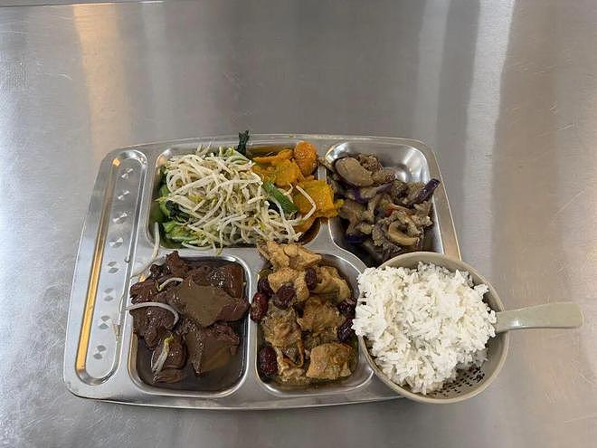 广州餐厅推五菜一汤自助餐，仅需6元！经营者：曾月亏几万，如今可保本（组图） - 6