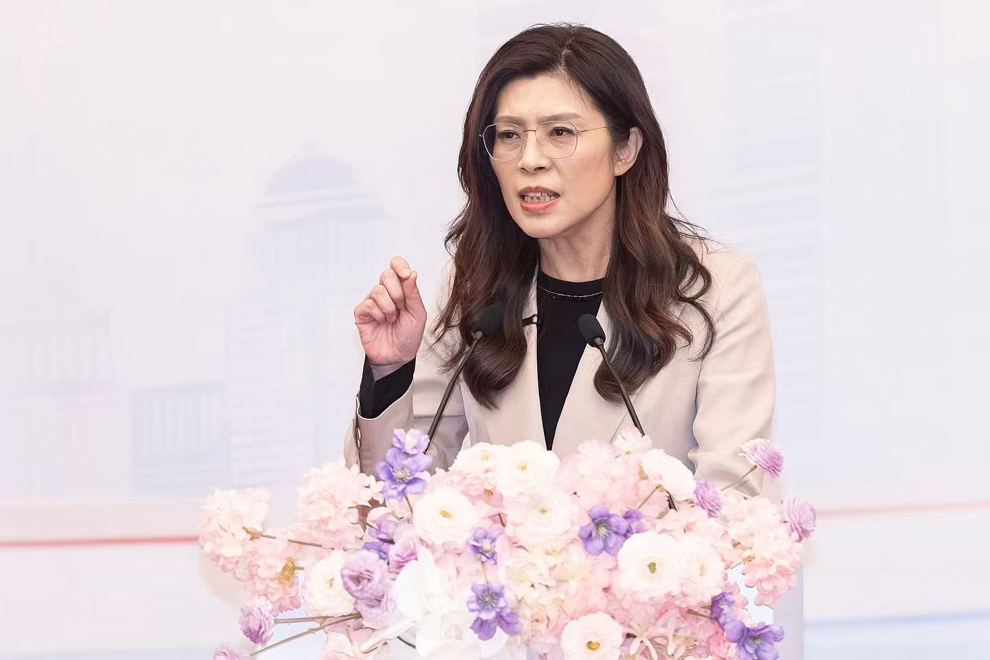 历史性会面!习近平在北京会见台湾国民党主席郑丽文(组图) - 4