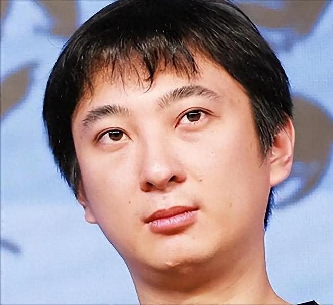 王思聪陷医美丑闻股份遭冻结，前女友黄一鸣被限高反向喊话王健林 - 9