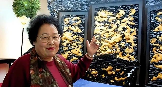百亿遗产说扔就扔？迟重瑞送妻后彻底皈依，寺庙诵经遁入空门 - 12