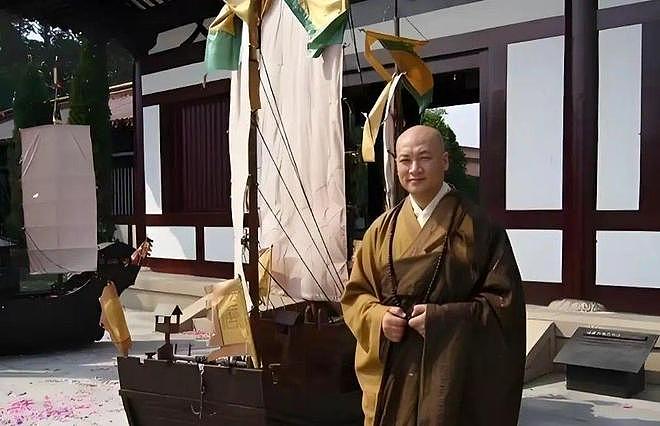 百亿遗产说扔就扔？迟重瑞送妻后彻底皈依，寺庙诵经遁入空门 - 15