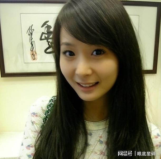 一晚狂赚13亿!名媛孙芸芸飞澳洲陪产,26岁女儿未婚生子引热议(组图) - 2