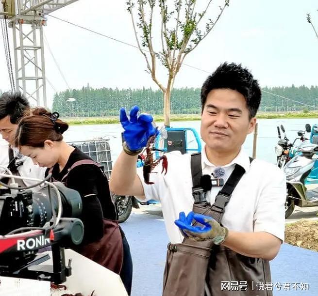 被做局了？央视怒斥，李国庆曝董宇辉翻车真相，他还是走到这一步（组图） - 4