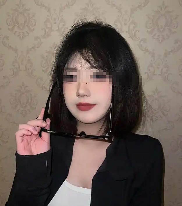 “崩老头”月入两三万？中国精神小妹批量收割，8090后抢着被崩？（组图） - 7