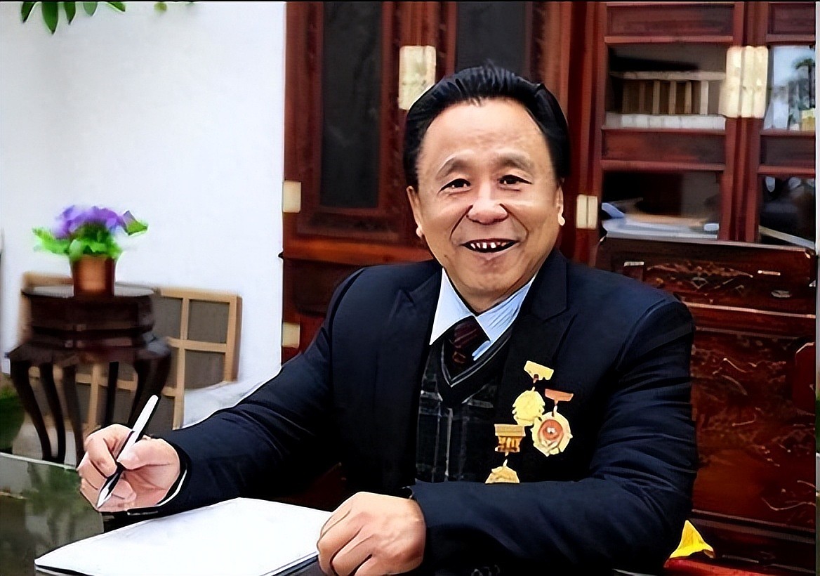 11个私生子散落中国各地，他惨被儿子举报超生（组图） - 4
