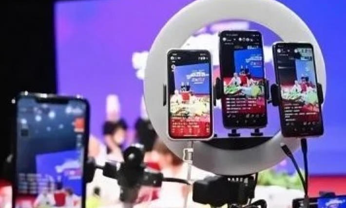 中国整顿网络直播！禁止对8岁以下开放打赏功能 - 1