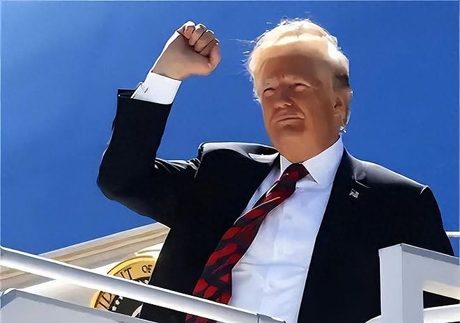 颠覆认知!战火燃起美债遭抛售,英媒直言:中国成唯一战争避风港(组图) - 1