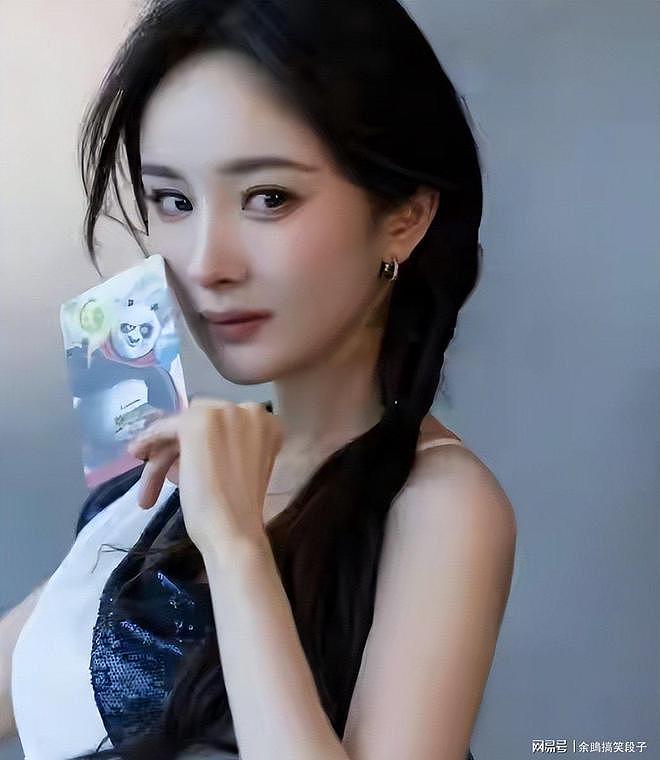 身价过百亿,坐拥北京一条街,出门私人飞机,京圈富婆都有谁? - 12