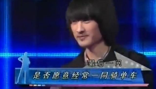 13年前,“宁坐宝马哭,不坐自行车笑”的女孩马诺,如今怎么样了 - 4