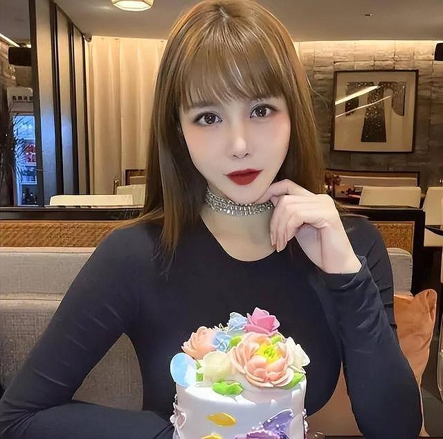13年前,“宁坐宝马哭,不坐自行车笑”的女孩马诺,如今怎么样了 - 29