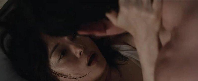 孙俪“大尺度”激吻吴慷仁!邓超被笑:没这待遇 - 2