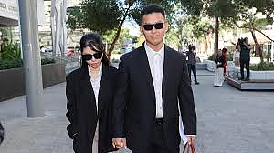 澳华人夫妇涉嫌“蓄奴”，贩卖女性并强迫在按摩店工作！庭审最后时刻被叫停（组图） - 3