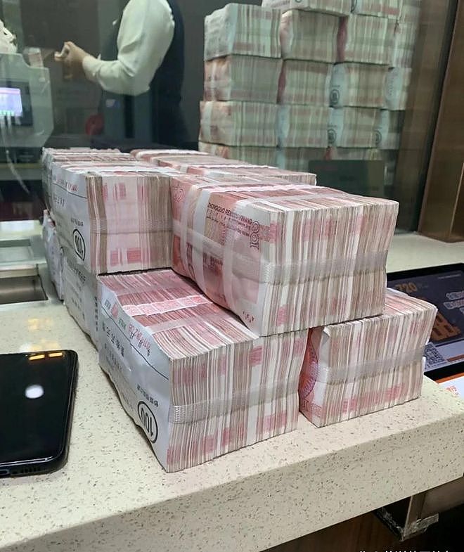 在中国有100万存款，算什么水平？银行员工“直言不讳”！ - 5