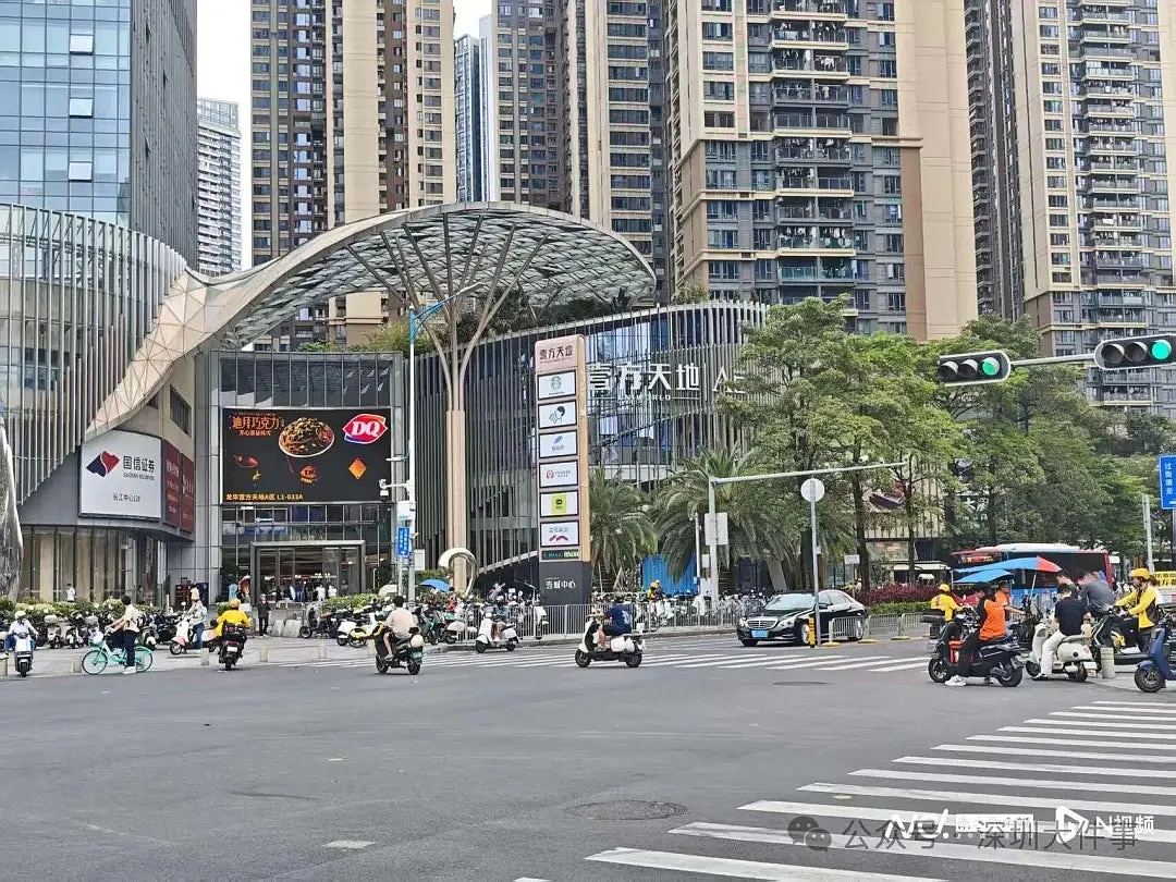 深圳楼盘大减价引通宵排队抢楼！有人打尖爆冲突保安喷辣椒水驱赶（组图） - 5