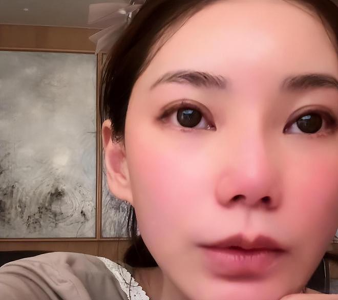 回京第2天，马筱梅崩溃大哭，自曝家丑，婆婆张兰大别墅没她房间 - 5