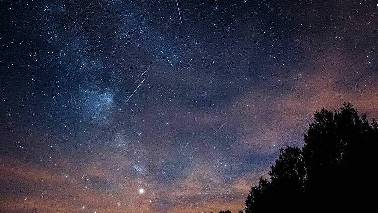 每小时20颗流星！悉尼本月迎来天琴座流星雨，最佳观星指南请收好（图） - 1