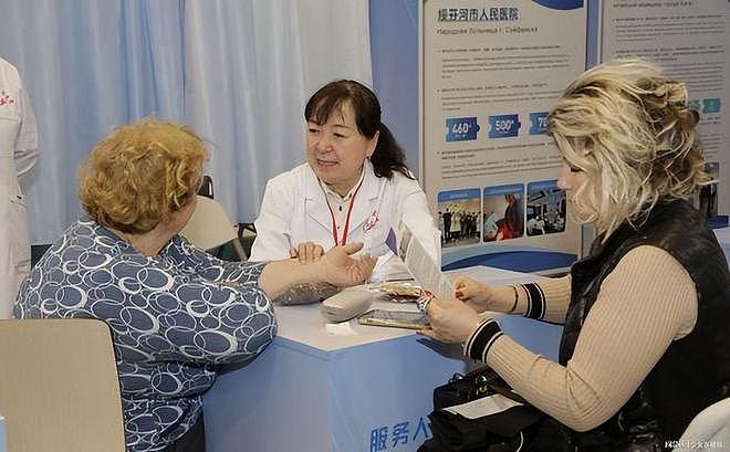 外国人扎堆来中国看病:住院3天账单4万美元,被欧美医疗逼疯了! - 11