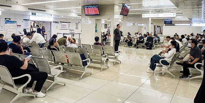 外国人扎堆来中国看病:住院3天账单4万美元,被欧美医疗逼疯了! - 15