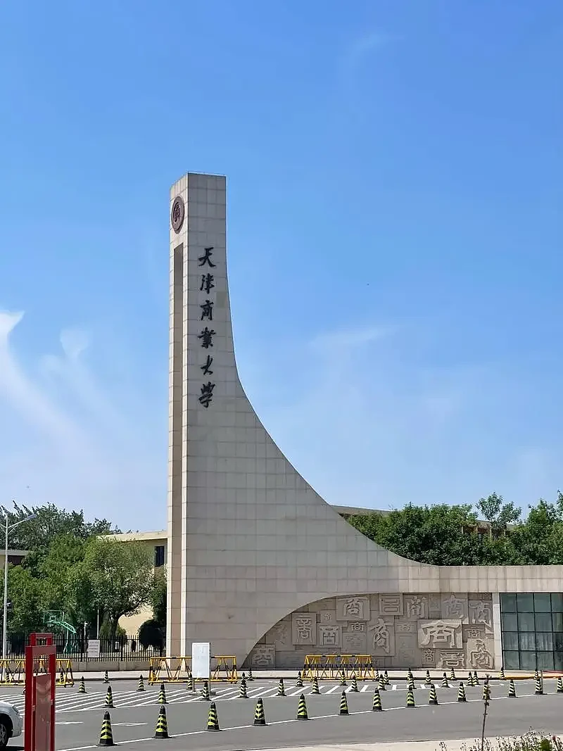 “国脸”康辉：当年高考被冒名顶替，父亲追查到底帮我进北广（组图） - 8
