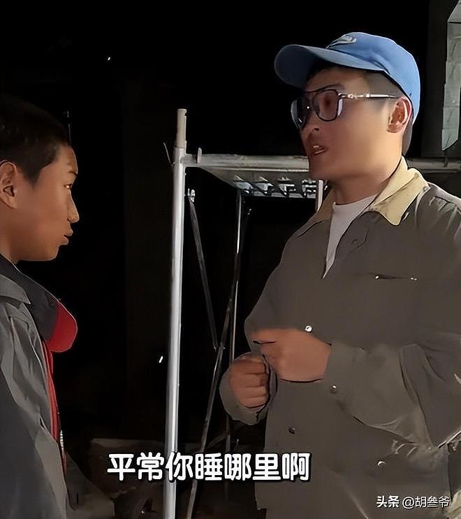 凉山18岁女孩全家“社会性死亡”!装贫连骗3位网红,现更富裕了(组图) - 46