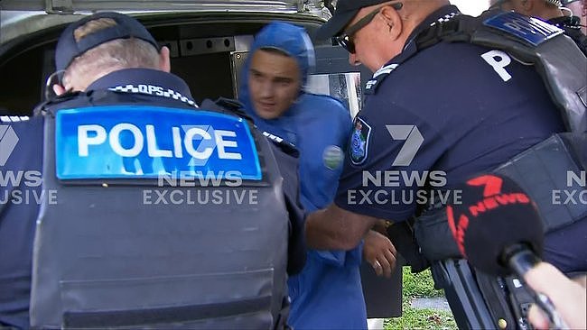 黄金海岸入室抢劫惊魂！男子遭连刺8刀，嫌犯被捕 - 7