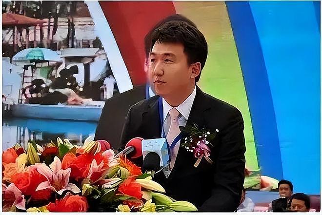 许家印当庭认罪！大儿子23亿海外信托被接管，豪门算计全落空（组图） - 1