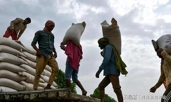 台湾突然宣布重磅决定,岛内数万人联名反对,郑丽文成众望所归(组图) - 11