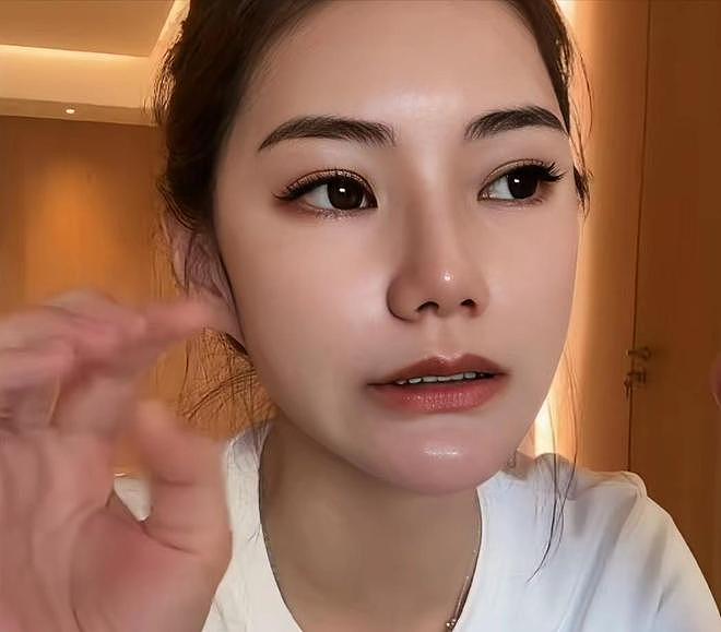 张兰出国仅1天,马筱梅深夜崩溃大哭,自曝家丑!终步入大S后尘(组图) - 4