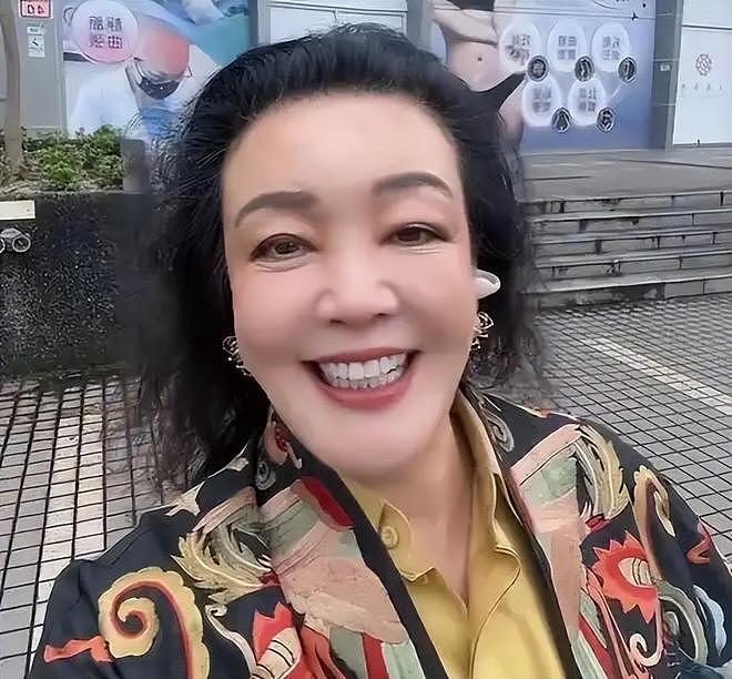 张兰出国仅1天,马筱梅深夜崩溃大哭,自曝家丑!终步入大S后尘(组图) - 18