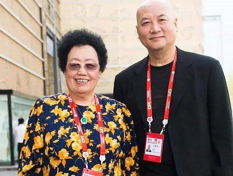 二婚小11岁“最帅唐僧”，陈丽华、迟重瑞不甩议论相伴36年（组图） - 1