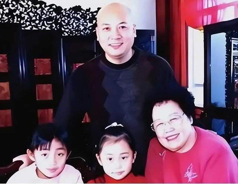 二婚小11岁“最帅唐僧”，陈丽华、迟重瑞不甩议论相伴36年（组图） - 8