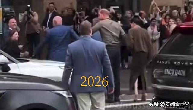 强颜欢笑！哈里梅根在澳洲遭民众抵制，病童成表演背景板（组图） - 8