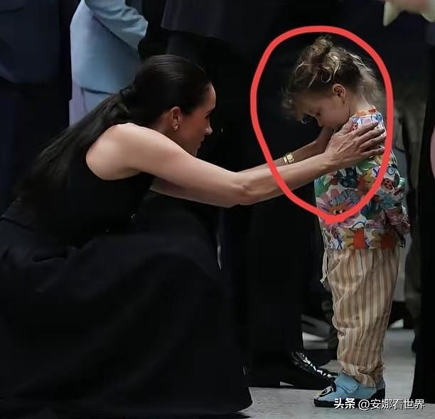 强颜欢笑！哈里梅根在澳洲遭民众抵制，病童成表演背景板（组图） - 14