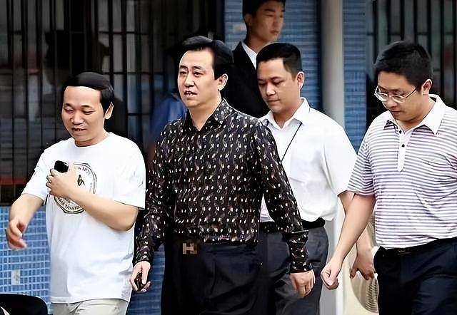 许家印被捕当天,私募大佬离世仅38岁,死因不明(组图) - 12