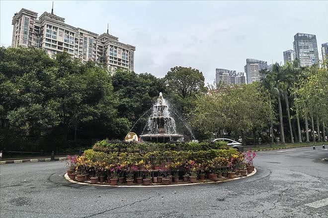 直到许家印当庭认罪悔罪，才发现，原来曹德旺早就猜中了他的结局 - 13