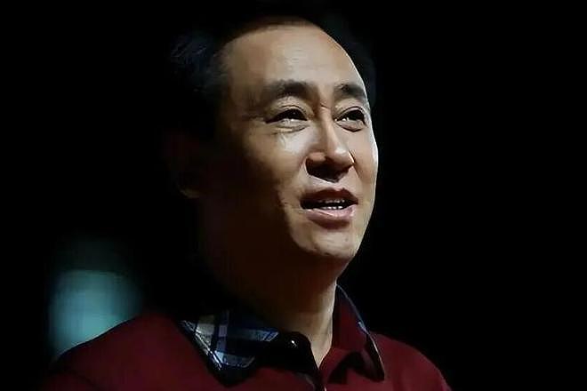 直到许家印当庭认罪悔罪，才发现，原来曹德旺早就猜中了他的结局 - 40