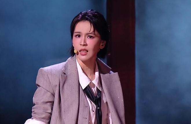 《浪姐7》一公人气排名，乌兰图雅第4，张月第2，冠军评论区沦陷（组图） - 17