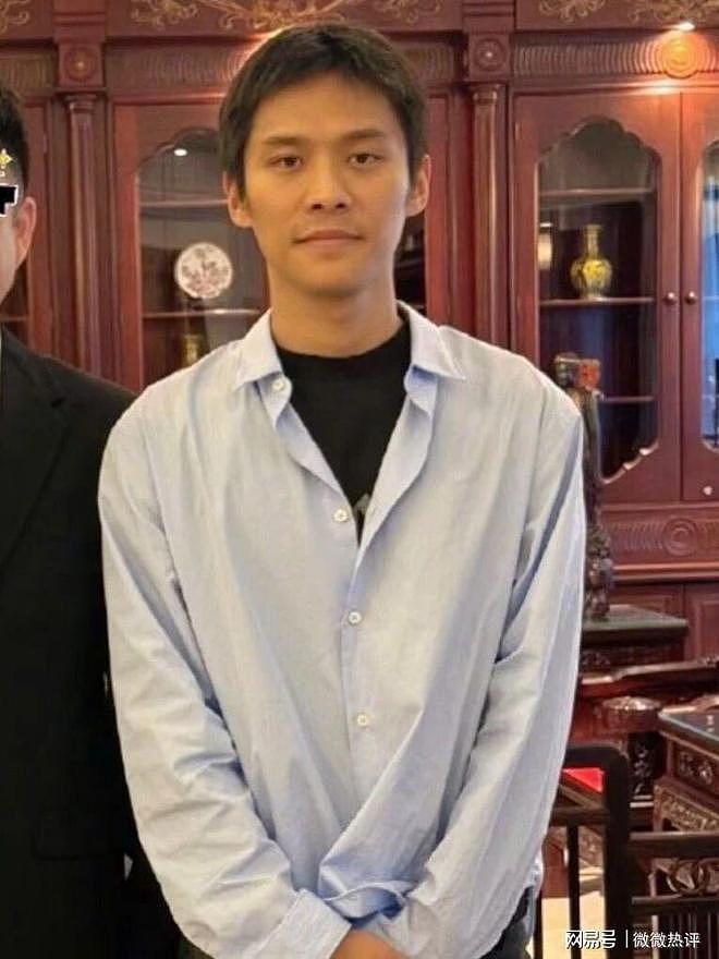 疯狂小杨哥最新照片曝光，满脸憔悴，神采不再（组图） - 2
