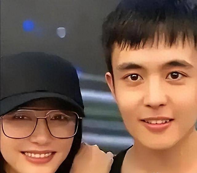 被救一年后，王星和女友现状比想象更心酸（组图） - 18